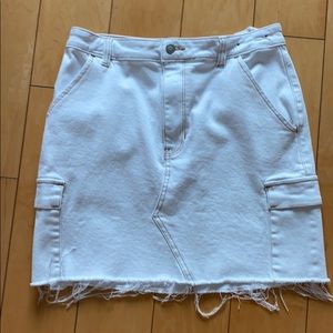 White denim skirt